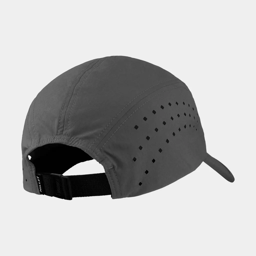 Chamonix 5 Panel Cap Black