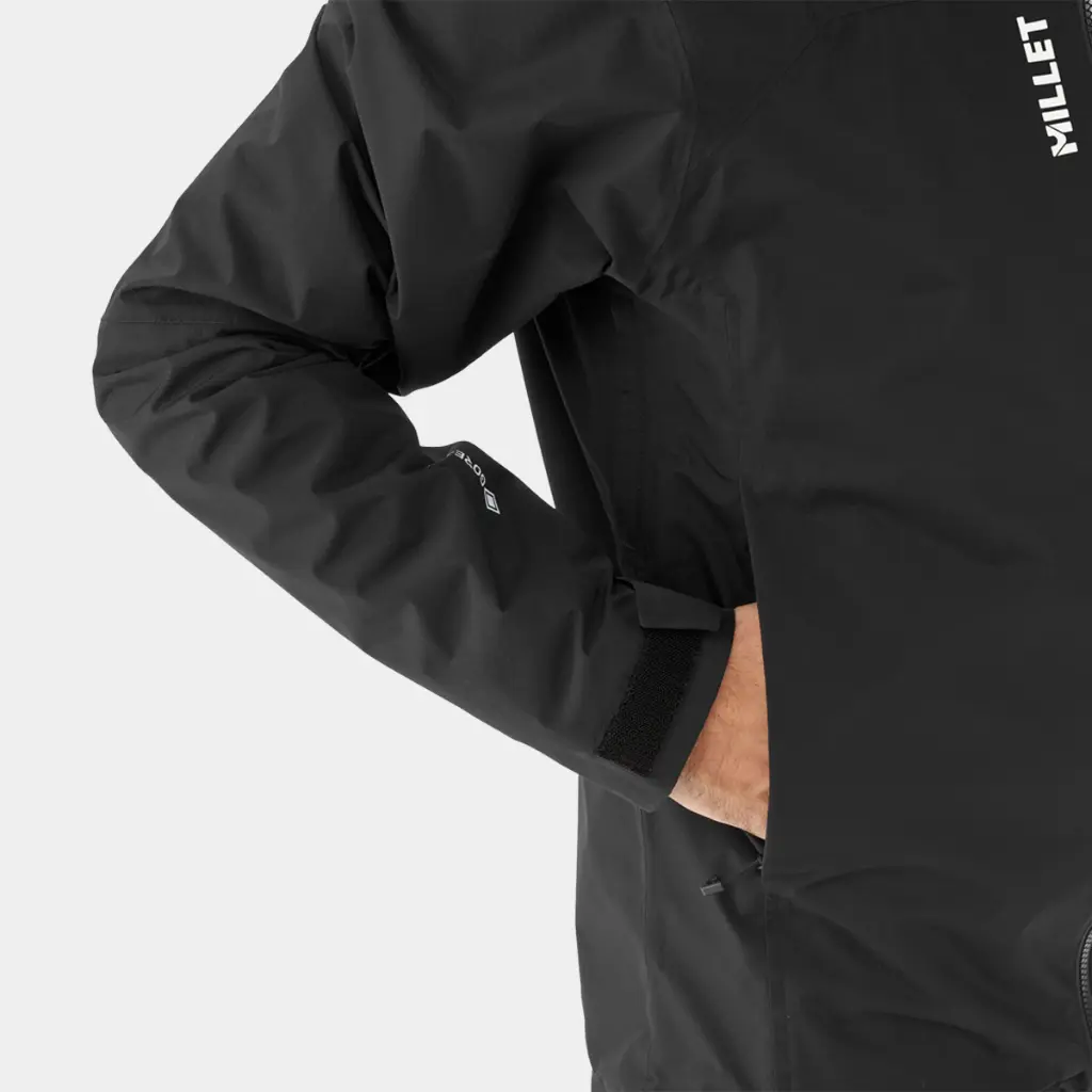 Seneca GTX 2L Jacket Black