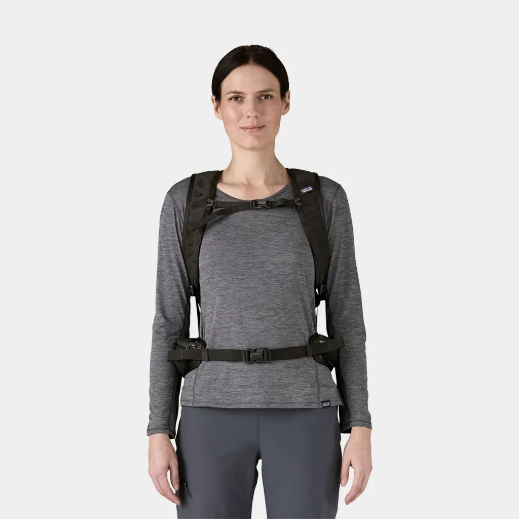 Terravia Pack 22L Black