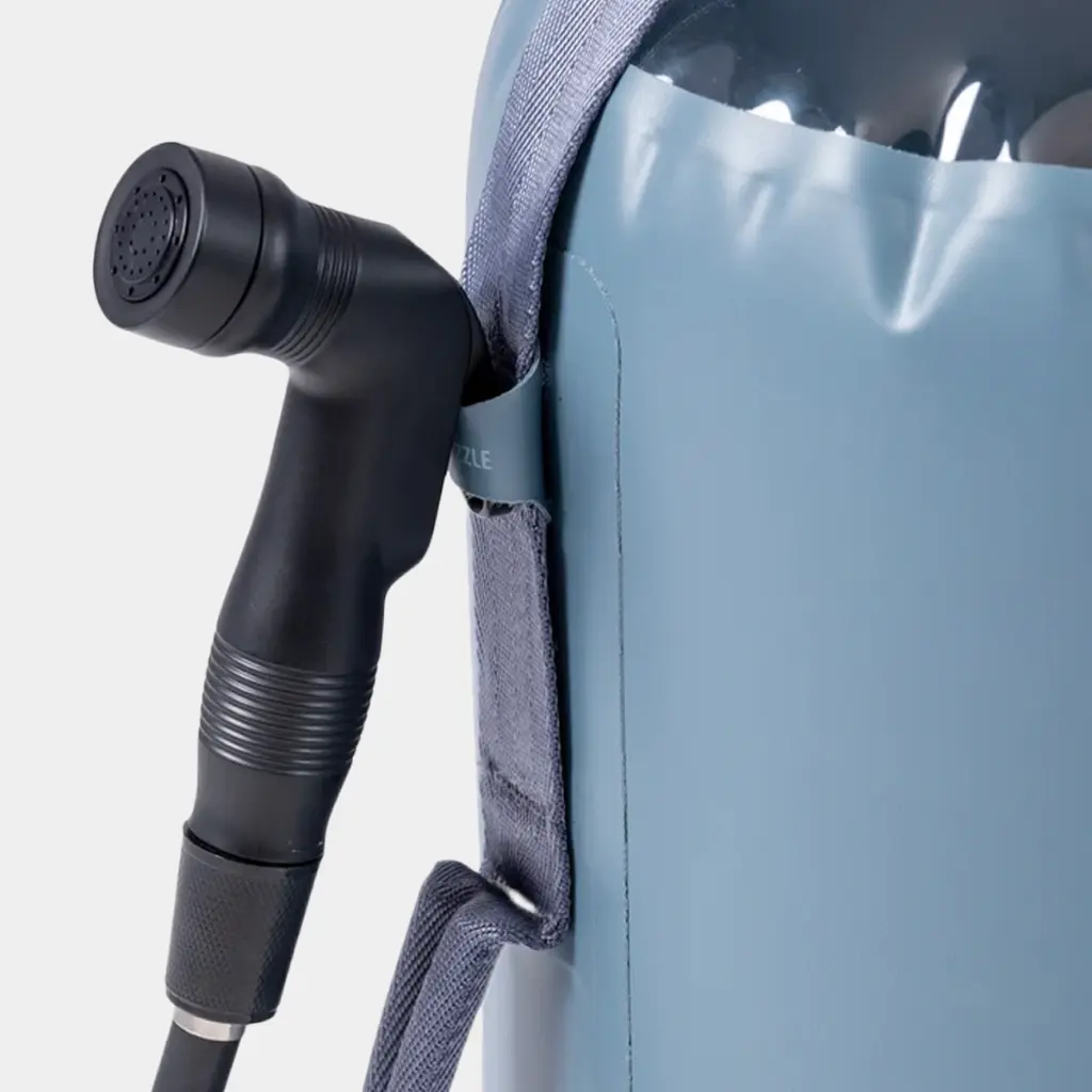 Helio LX Pressure Shower Fortress / Black