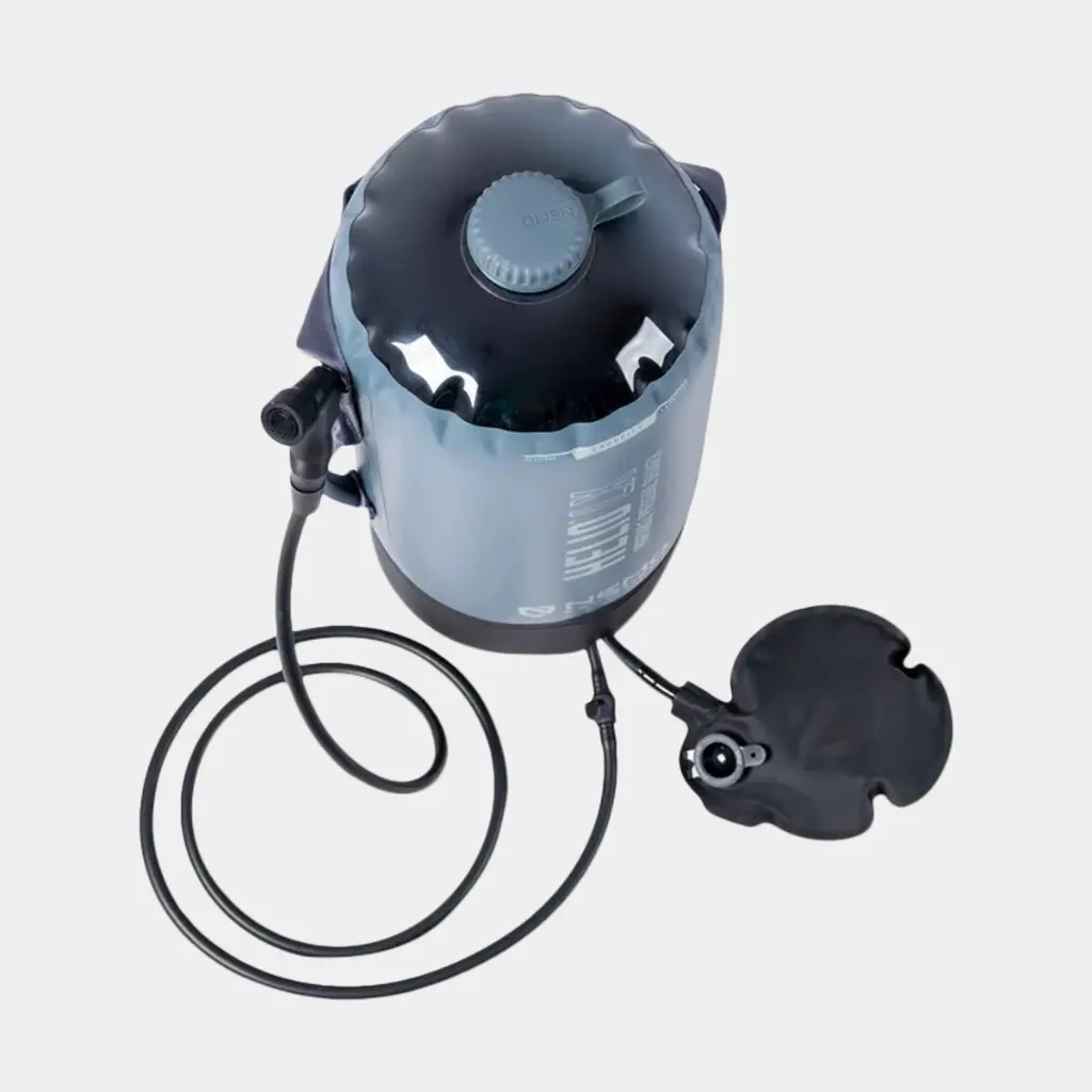 Helio LX Pressure Shower Fortress / Black