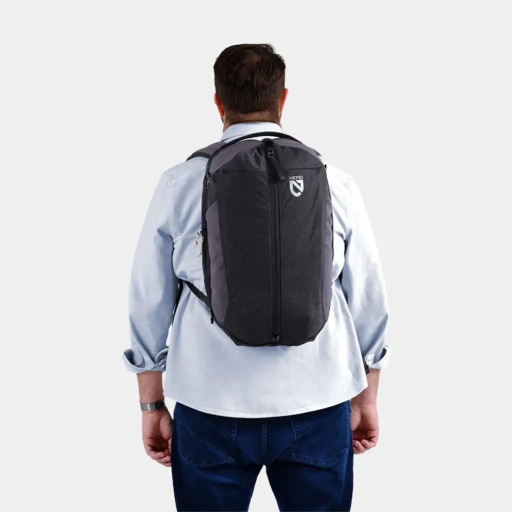 Vantage Overnight 30L Endless Promise Black