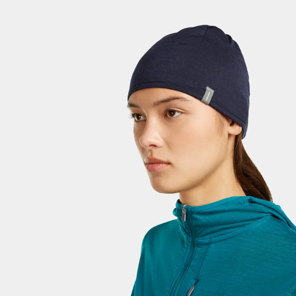 Oasis Reversible Beanie 200 Dark Loden / Midnight Navy
