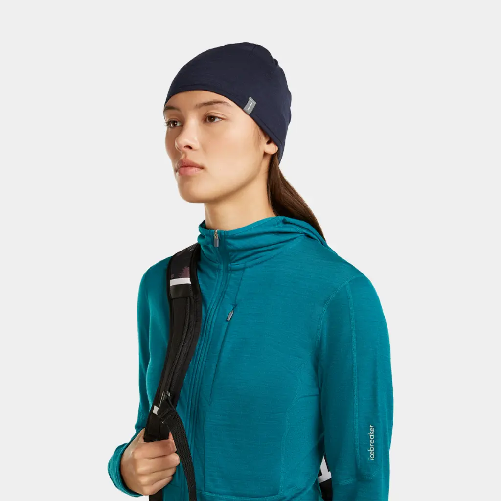 Oasis Reversible Beanie 200 Dark Loden / Midnight Navy