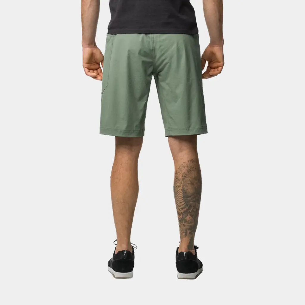 Movement Short Hedge Green