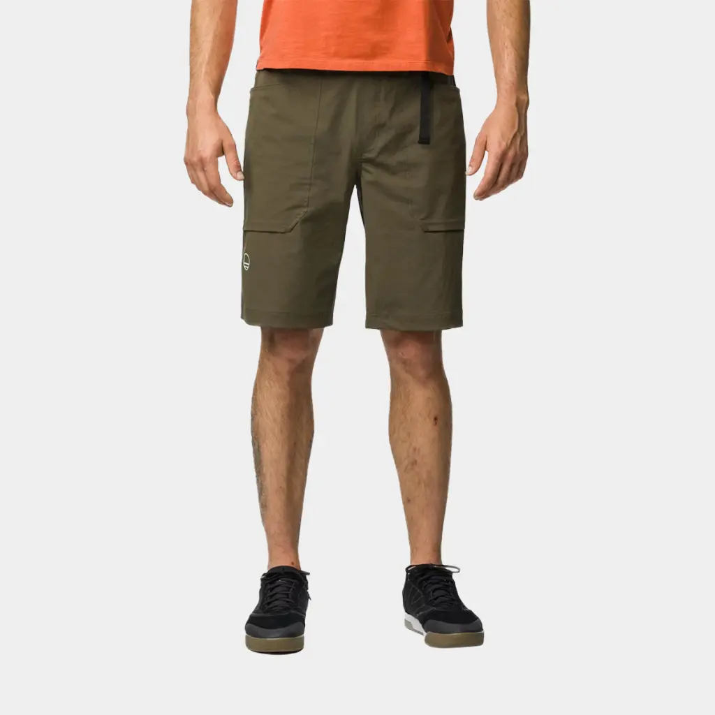 Movement Short Soil Brown