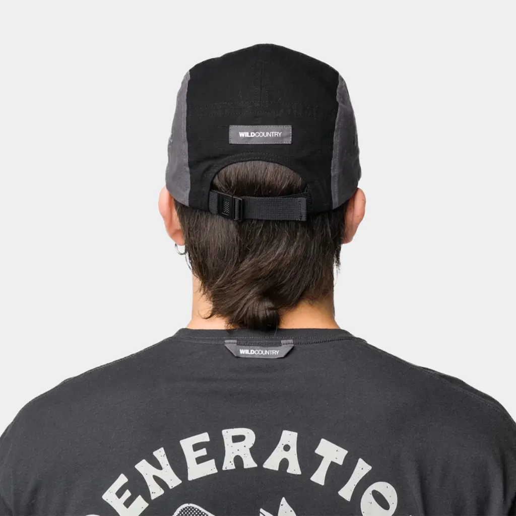 Sequence Uni Cap Hay