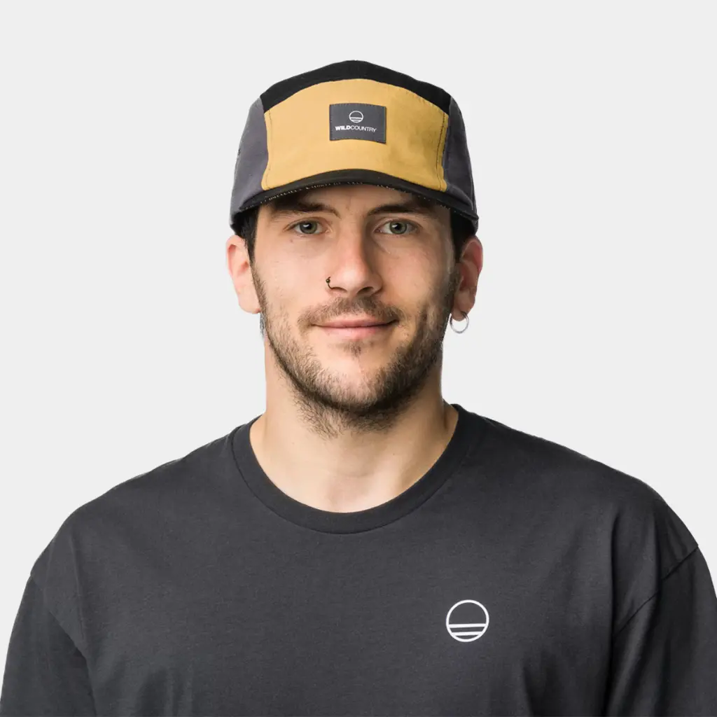 Sequence Uni Cap Hay