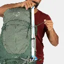 Stratos 44 Pine Leaf Green