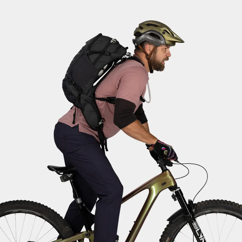 Syncro 20 Raven Black