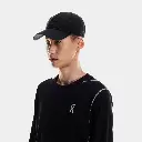 On Cap Black