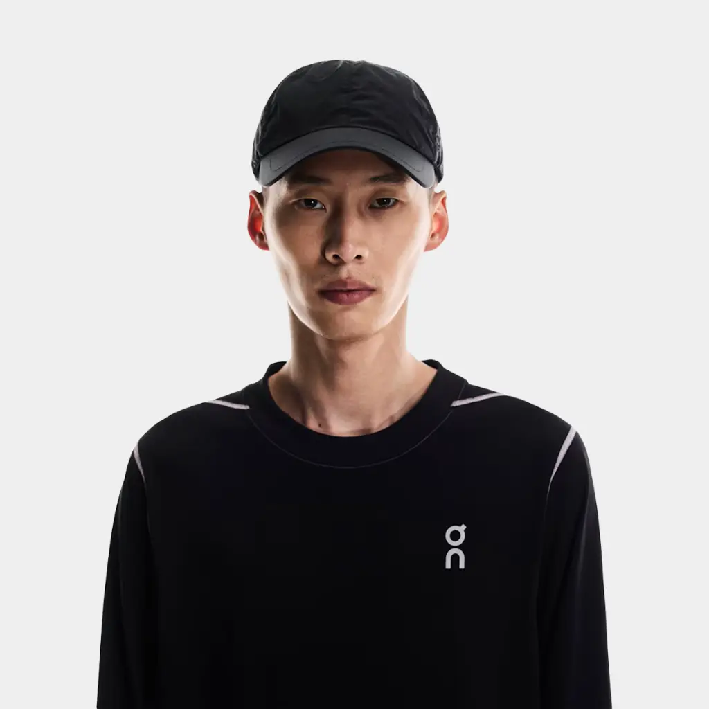 On Cap Black