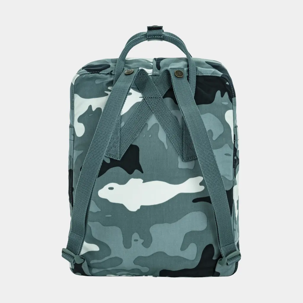 Kånken Graphics Nimbus Blue / Hidden Animals