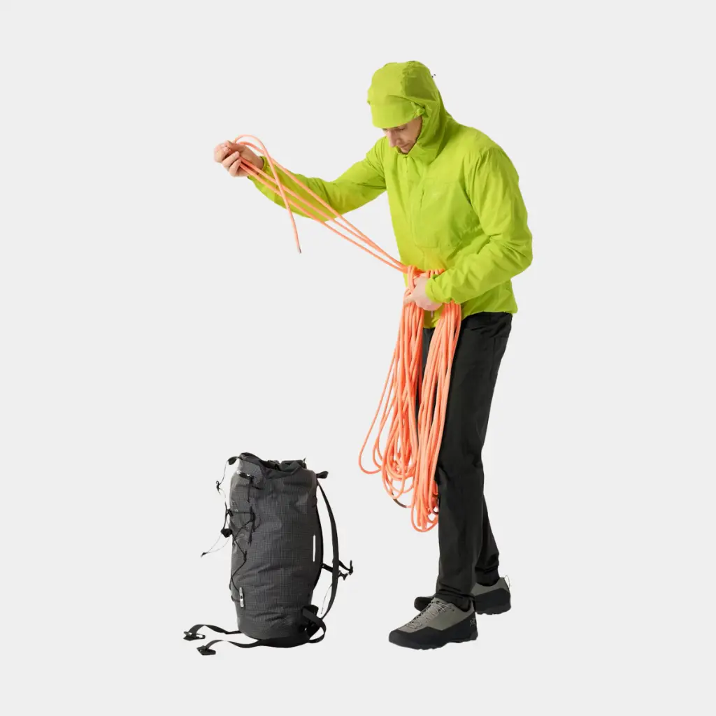 Squamish Hoody Mantis