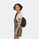 patagonia-ultralight-black-hole-sling-black-04.jpg