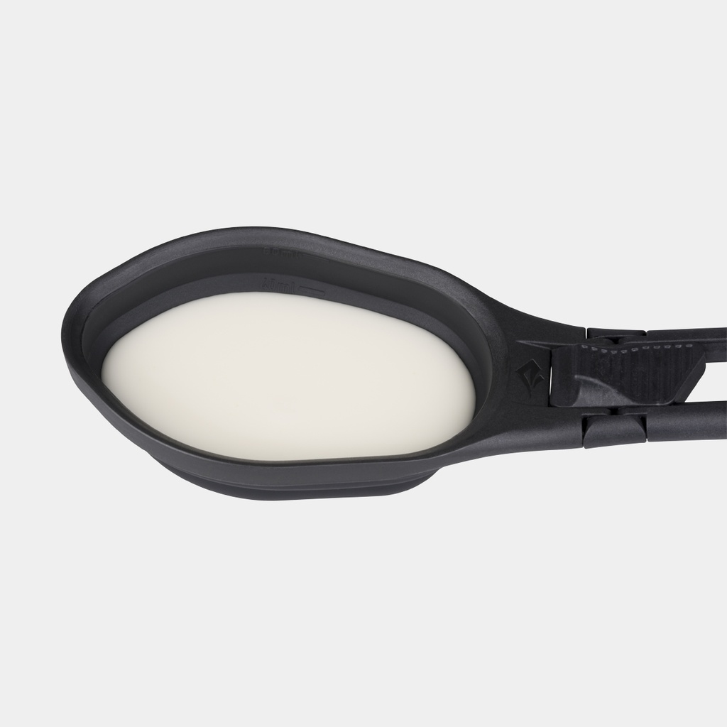 sea-to-summit-camp-kitchen-folding-serving-spoon-100ml-2022-black-05.jpg