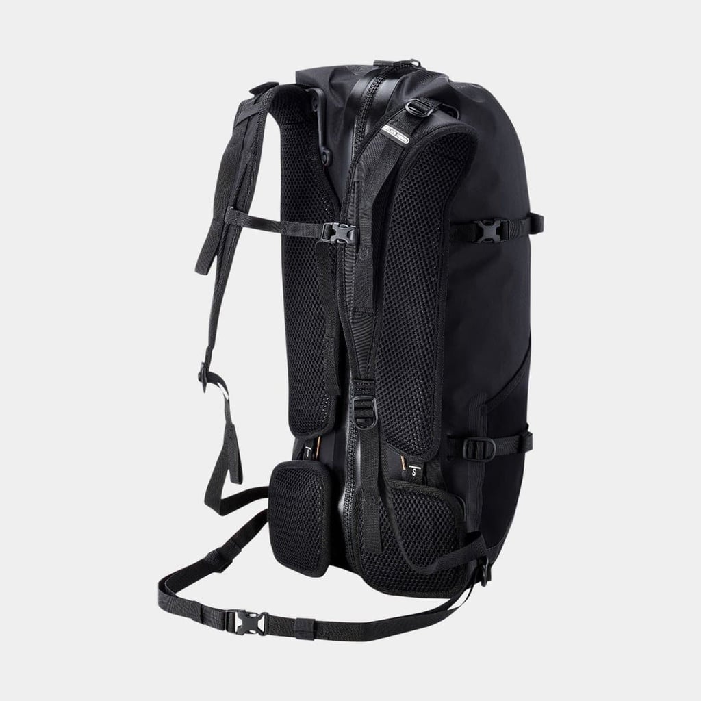 Atrack BP 25L Black / Matt