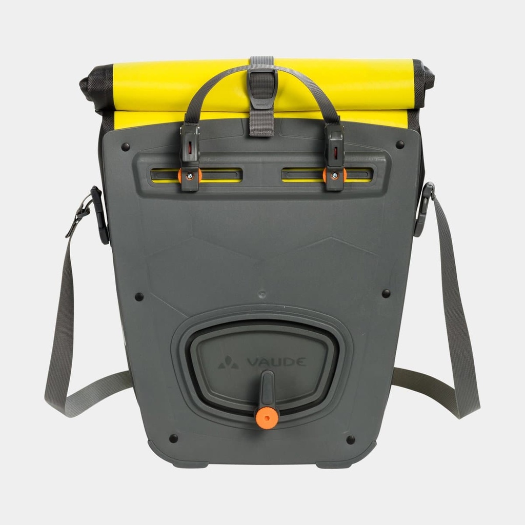 vaude-aquaback-canary-03.jpg