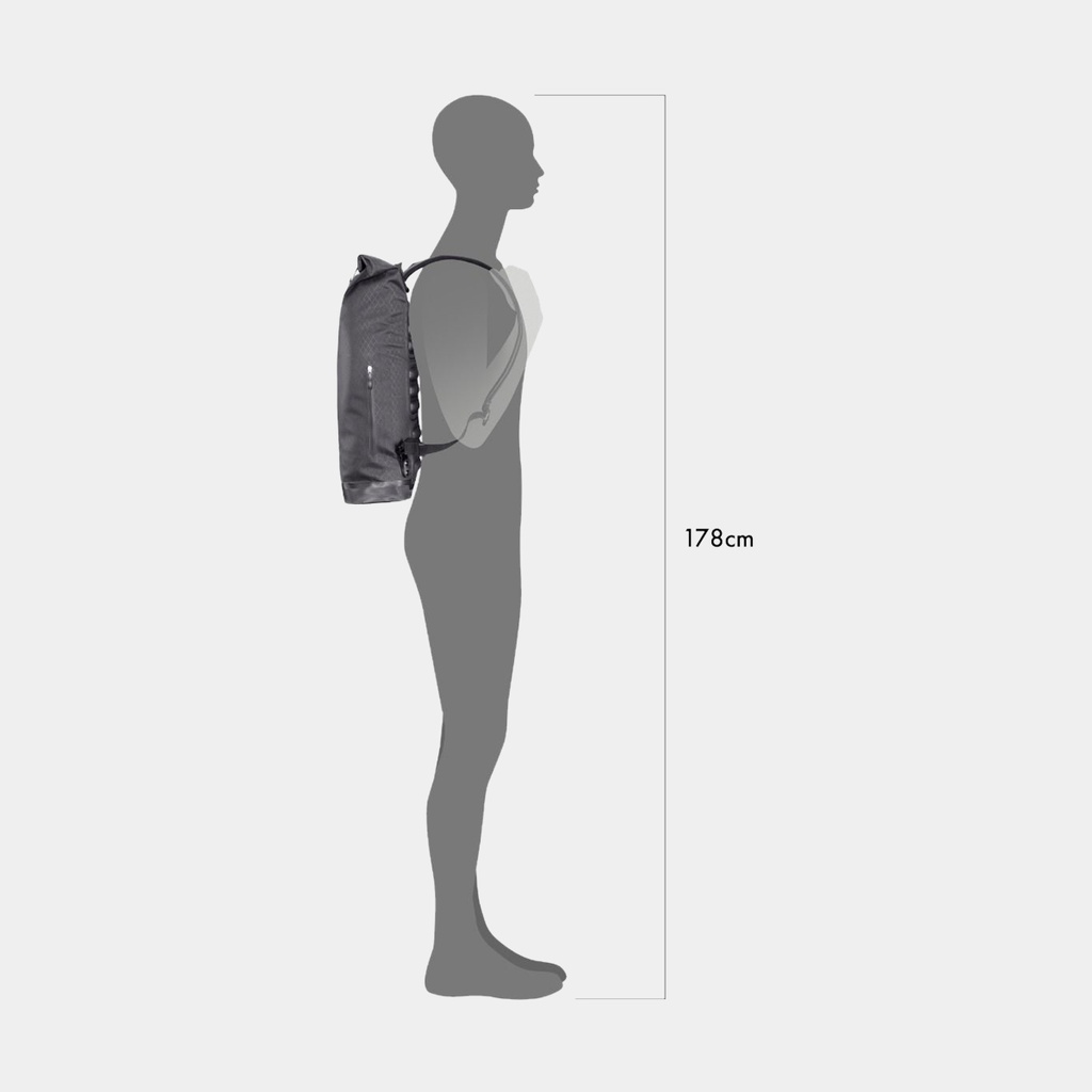 Daypack Metrosphere 21L Black / Embossed