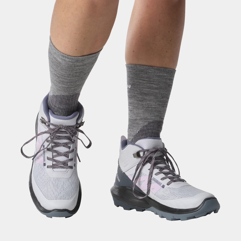 OUTpulse Mid GTX Women  Arctic Ice / India Ink / Orchid Bloom