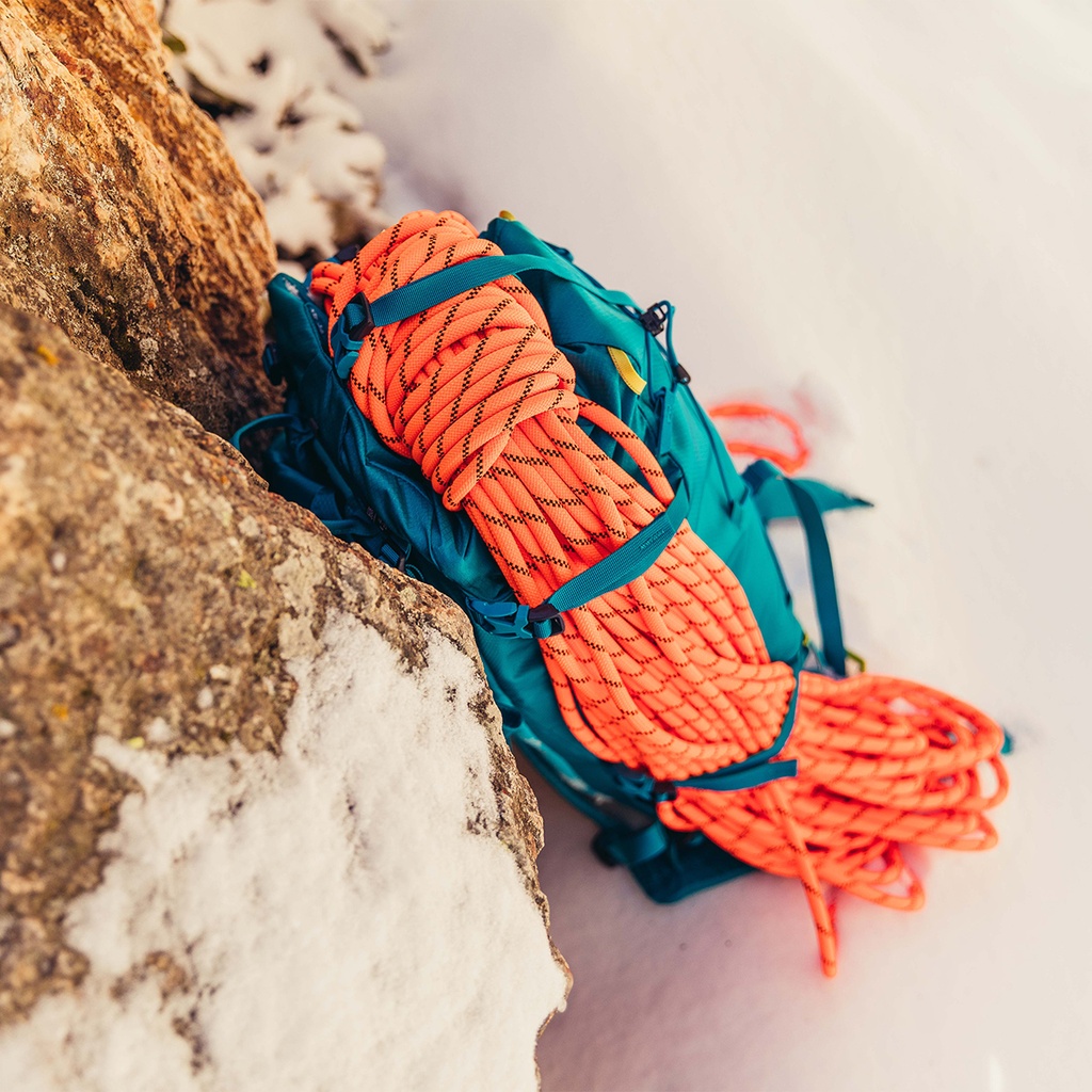 Alpinisto 38 LT Piton Blue