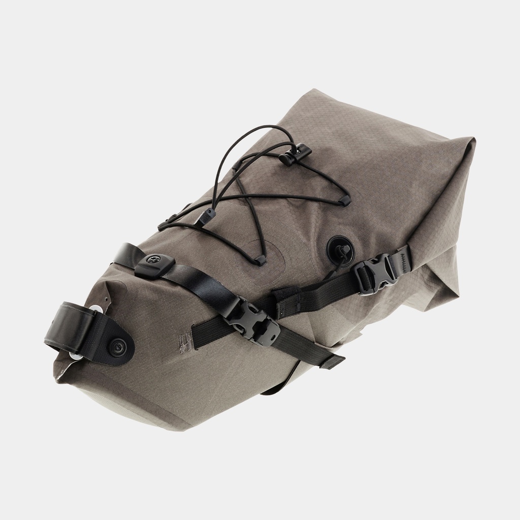 Seat Pack 11L Dark / Sand