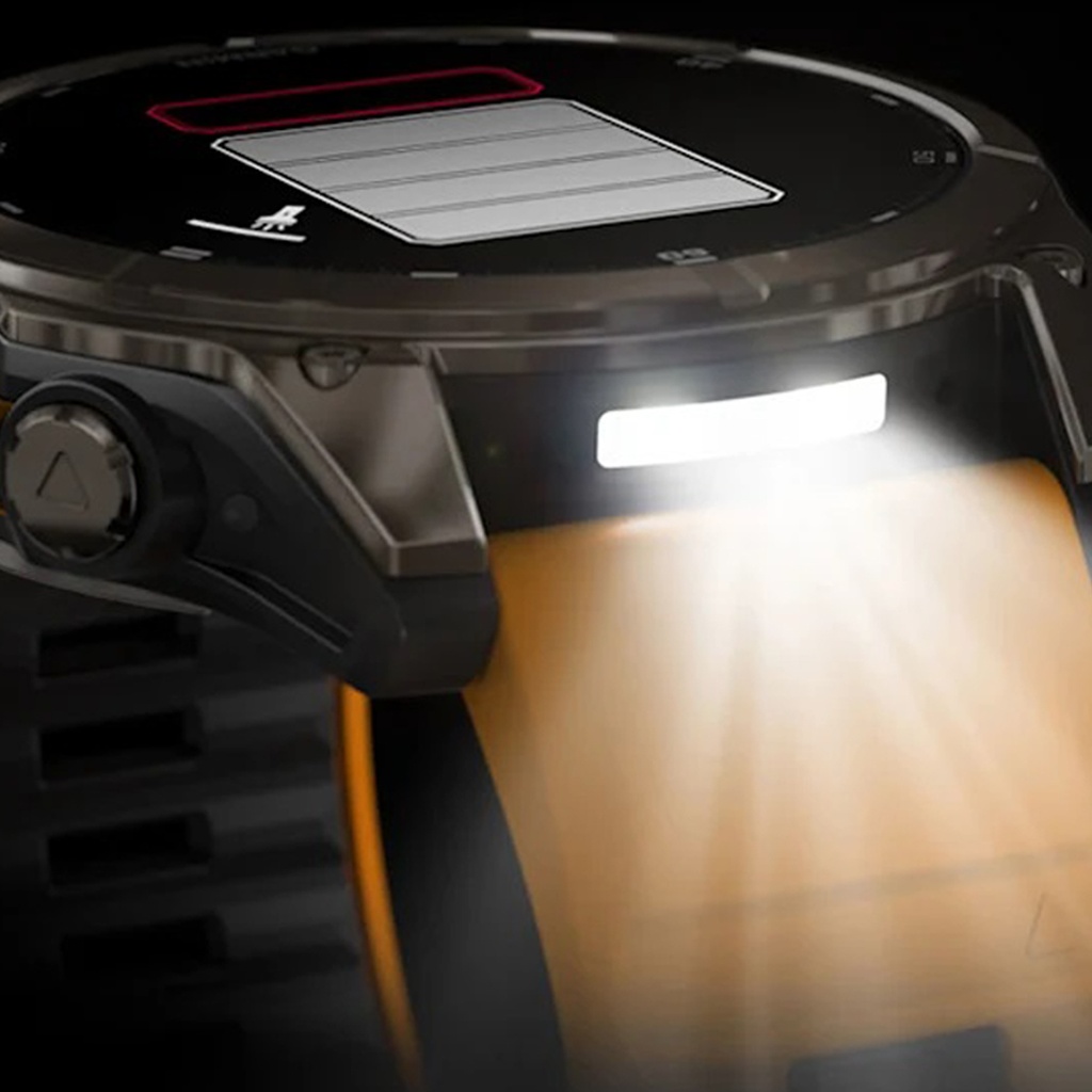 Fenix 8 Amoled Sapphire Titanium w/ Orange / Graphite Silicone Band
