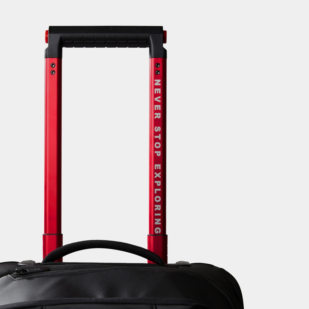 100 Glacier 1/4 Zip (2023) Hero Blue