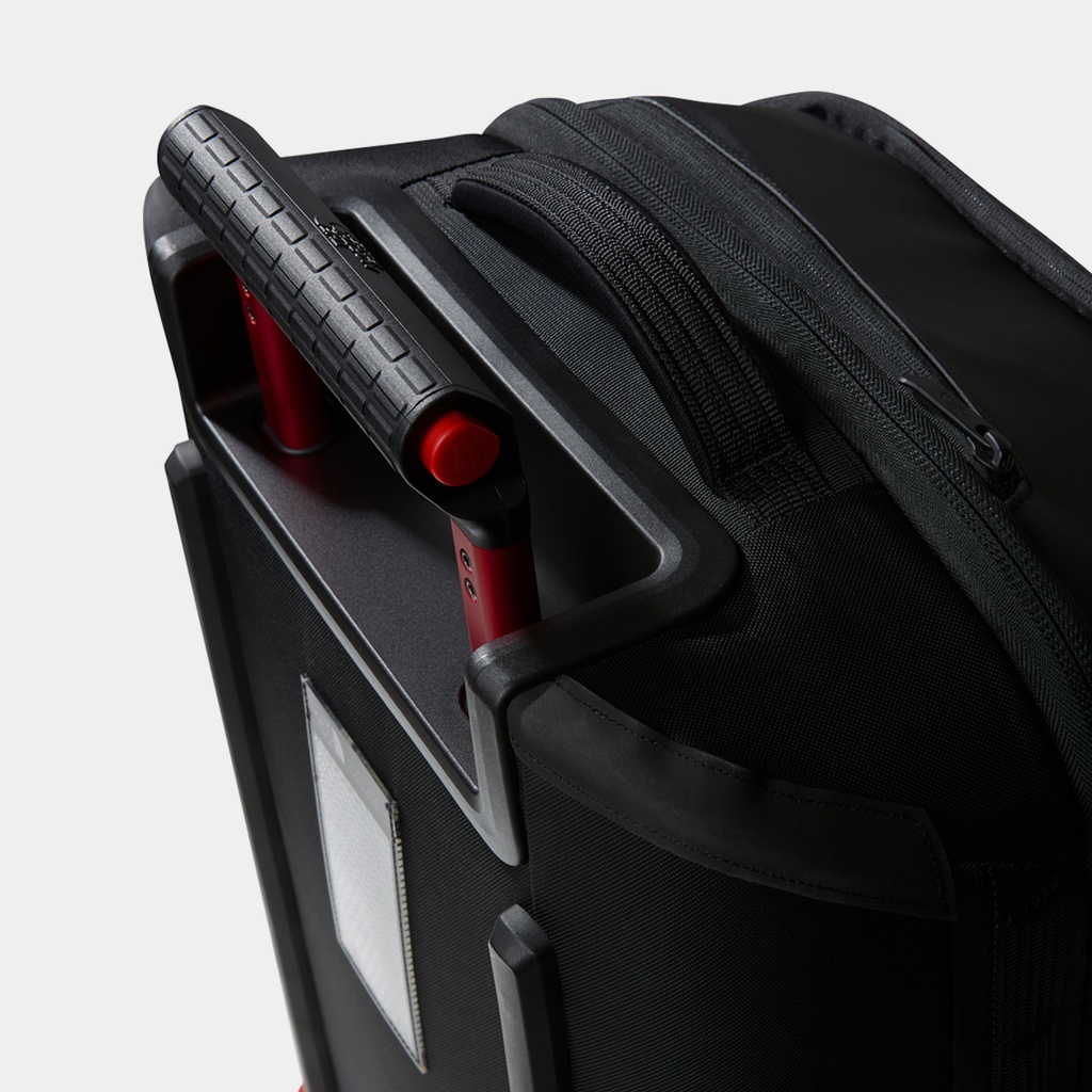 100 Glacier 1/4 Zip (2023) Hero Blue