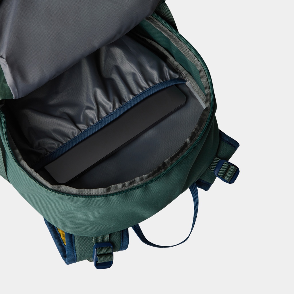 100 Glacier 1/4 Zip (2023) Hero Blue