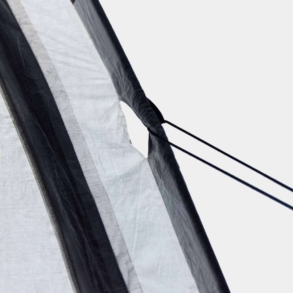 Assaut 2 Ultra (2025) White