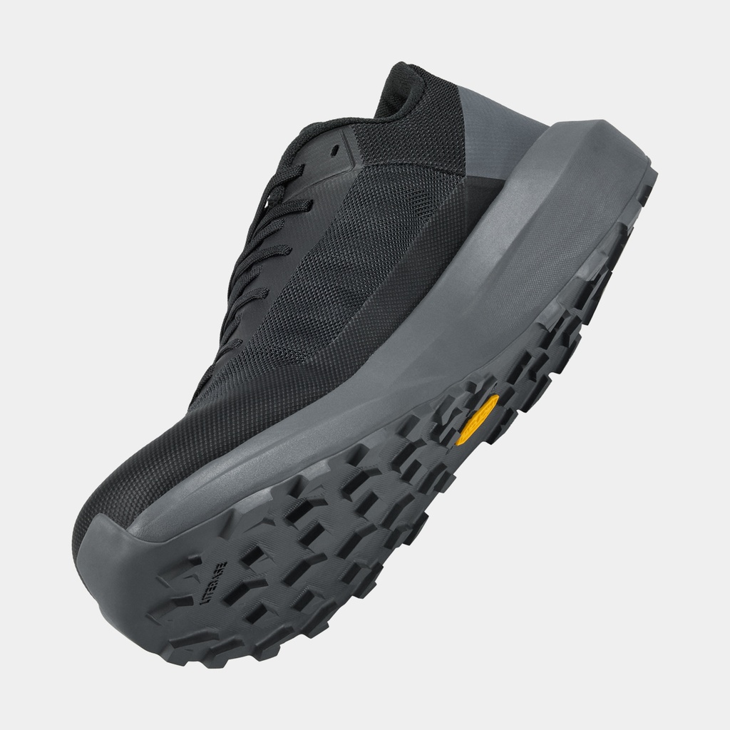 Norvan LD 4 Black / Cloud