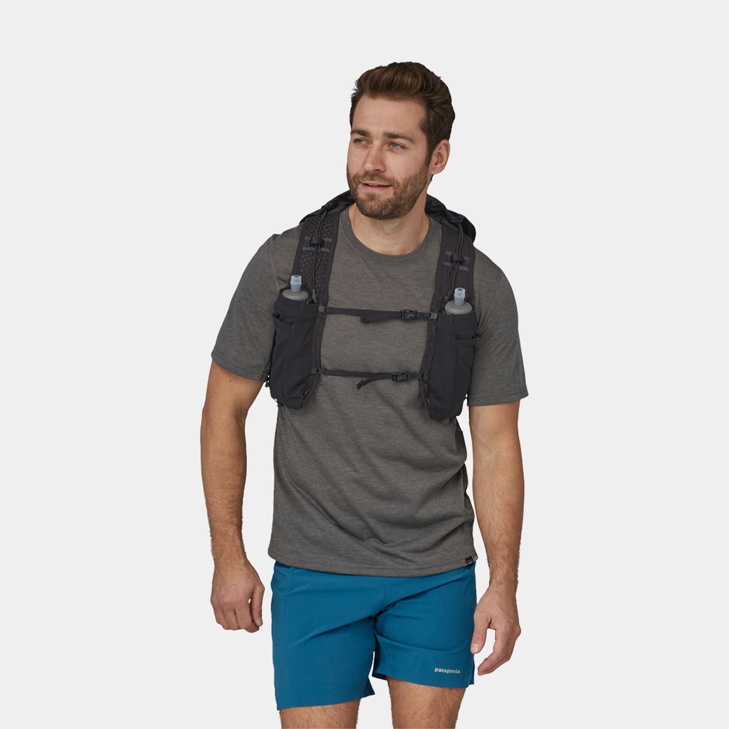 Slope Runner Exploration Pack 18L Black