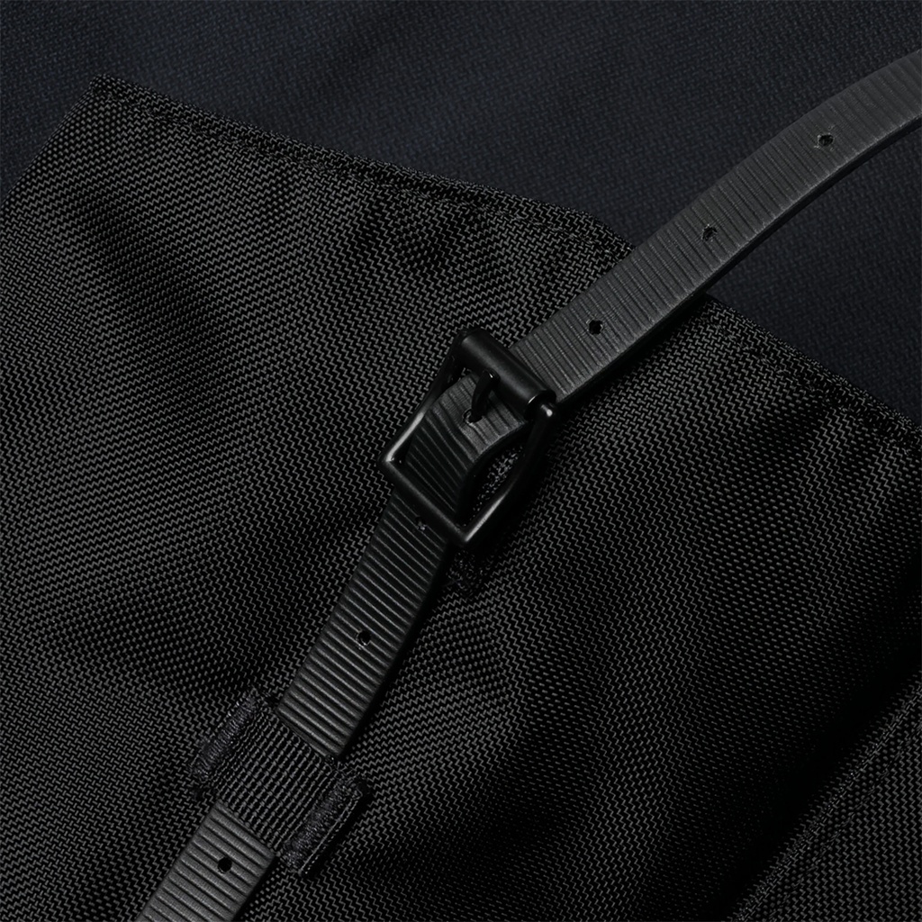 Frontpoint Gaiters Black