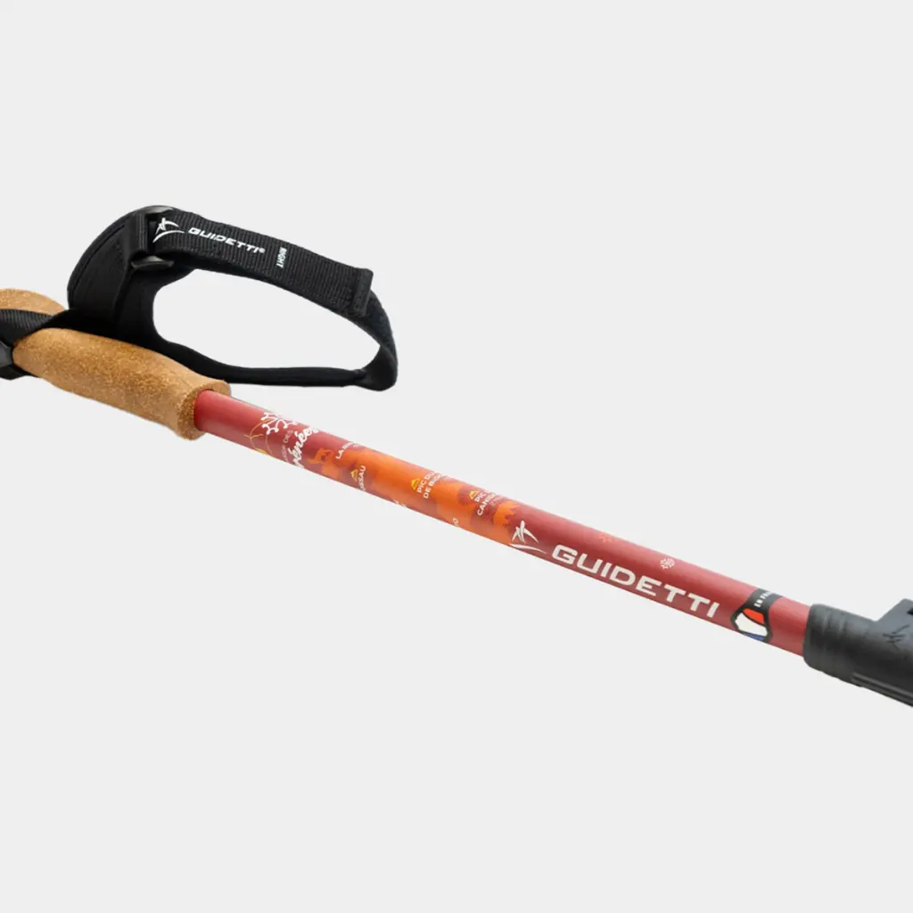 Massif des Pyrénées Noir / Rouge