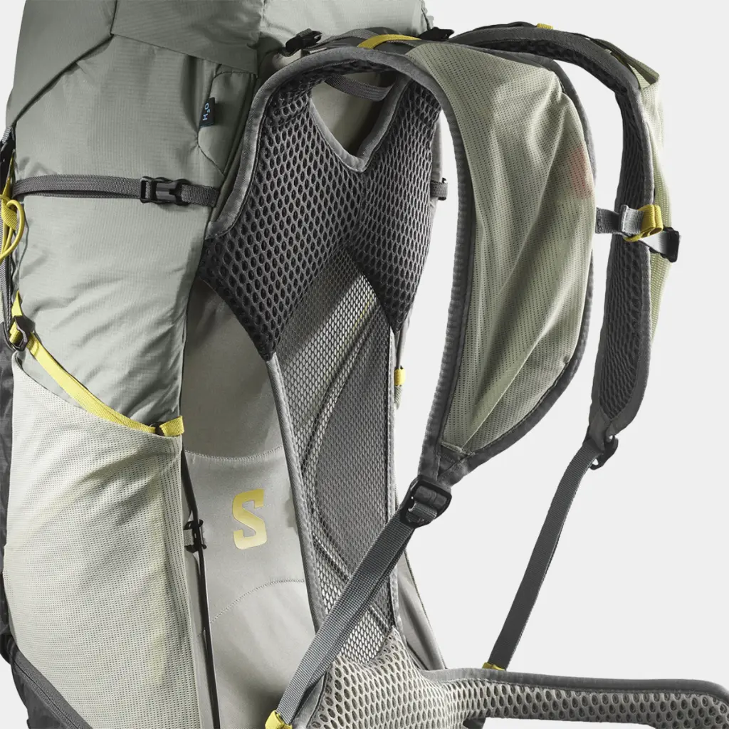 Aerotrek 40 Sedona Sage / Seagrass / Nine Iron