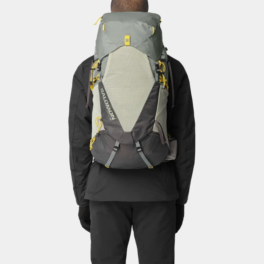 Aerotrek 40 Sedona Sage / Seagrass / Nine Iron