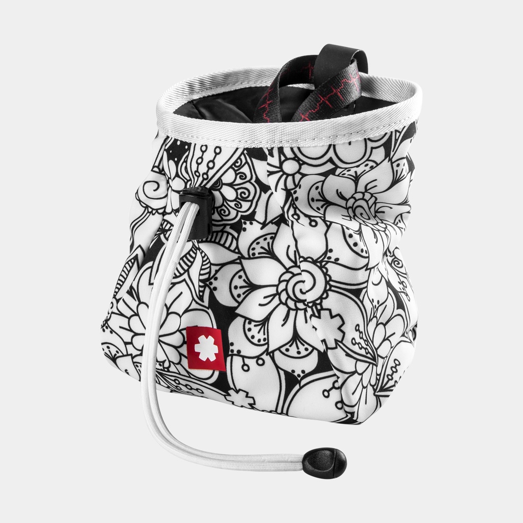 Lucky + Belt Chalk Bag Flowers White